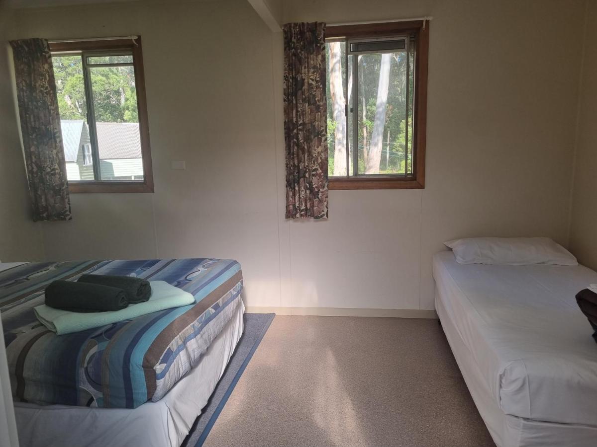 Strahan Backpackers Dış mekan fotoğraf