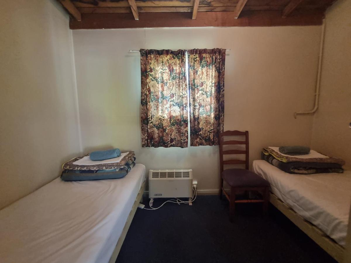 Strahan Backpackers Dış mekan fotoğraf