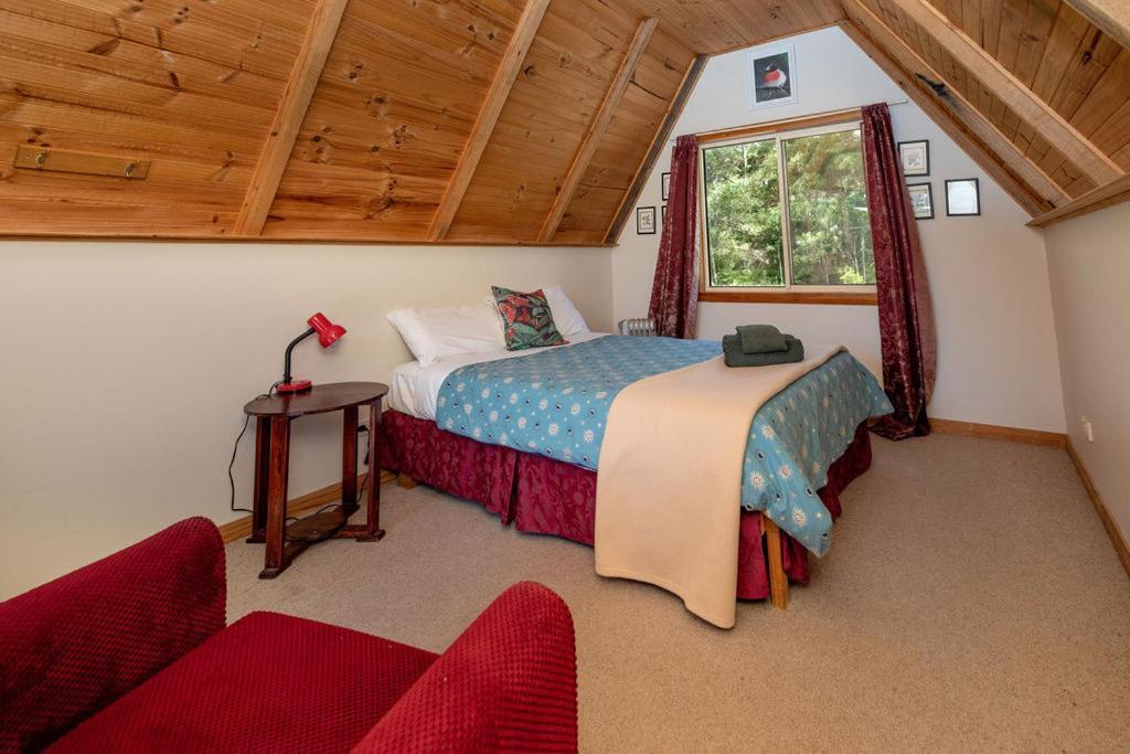 Strahan Backpackers Dış mekan fotoğraf